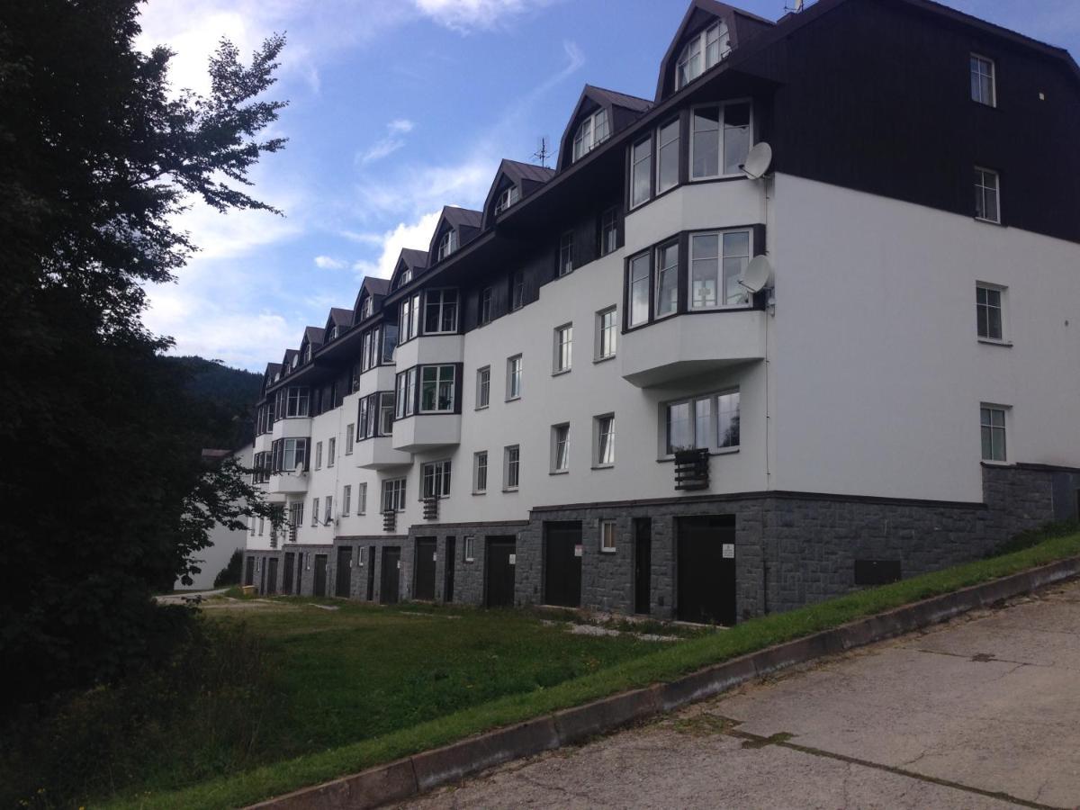 Apartments Monika Špindlerŭv Mlýn Εξωτερικό φωτογραφία